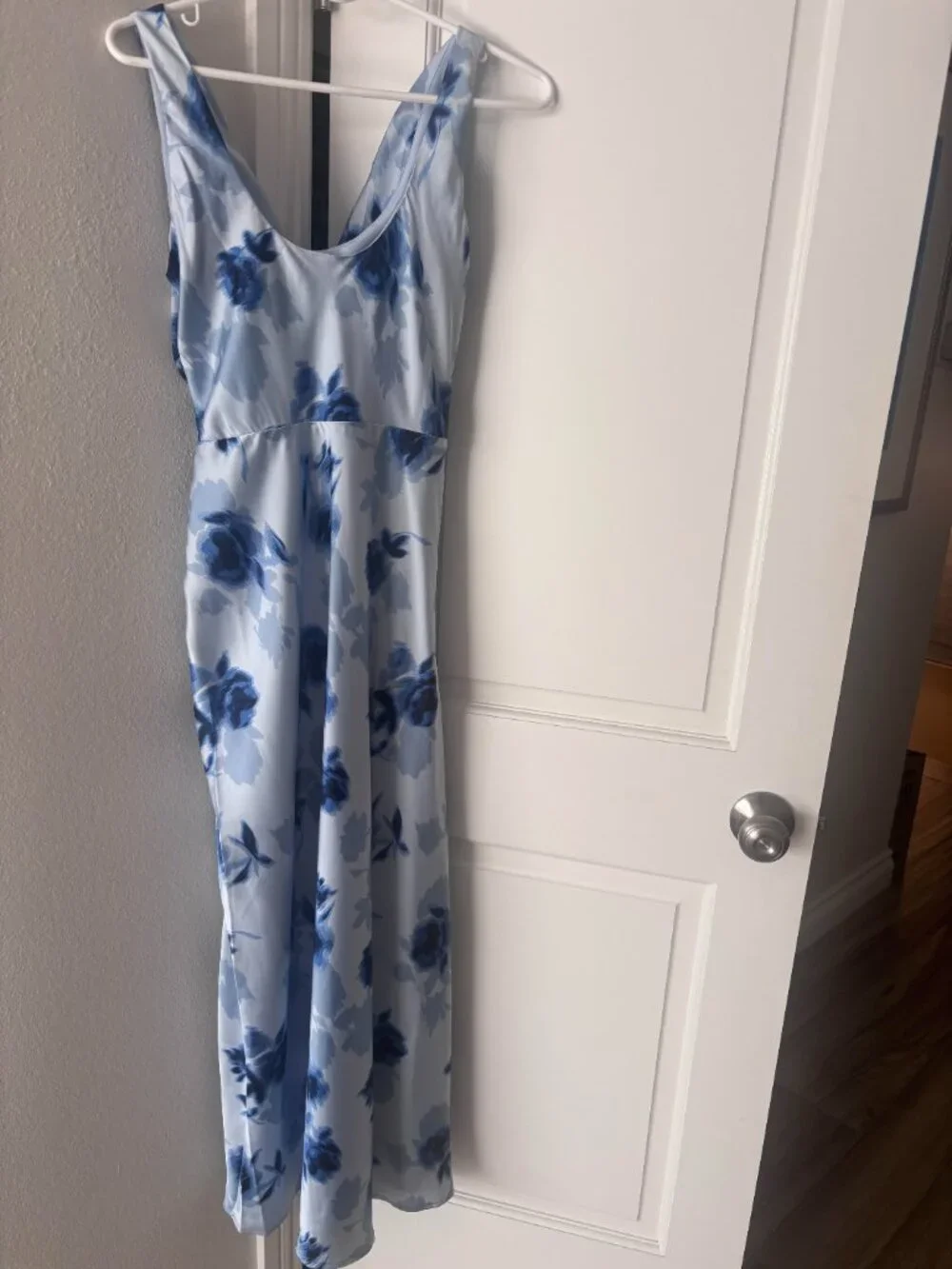Worn Once- Abercrombie Cowl Neck Draped Maxi Dress in Blue Floral